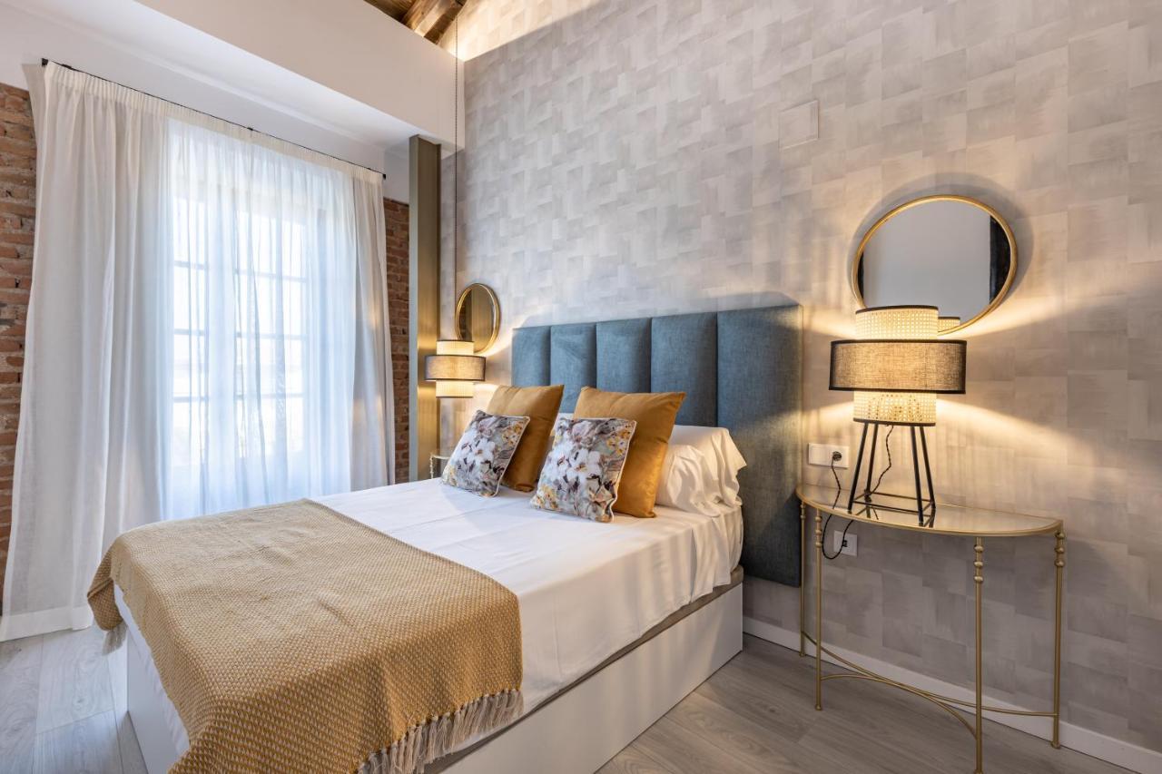Apartamentos Albaicin Centro Suites 3000 غرناطة المظهر الخارجي الصورة
