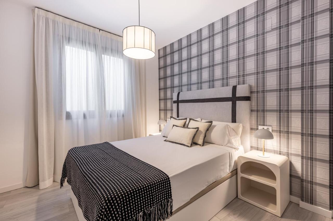 Apartamentos Albaicin Centro Suites 3000 غرناطة المظهر الخارجي الصورة
