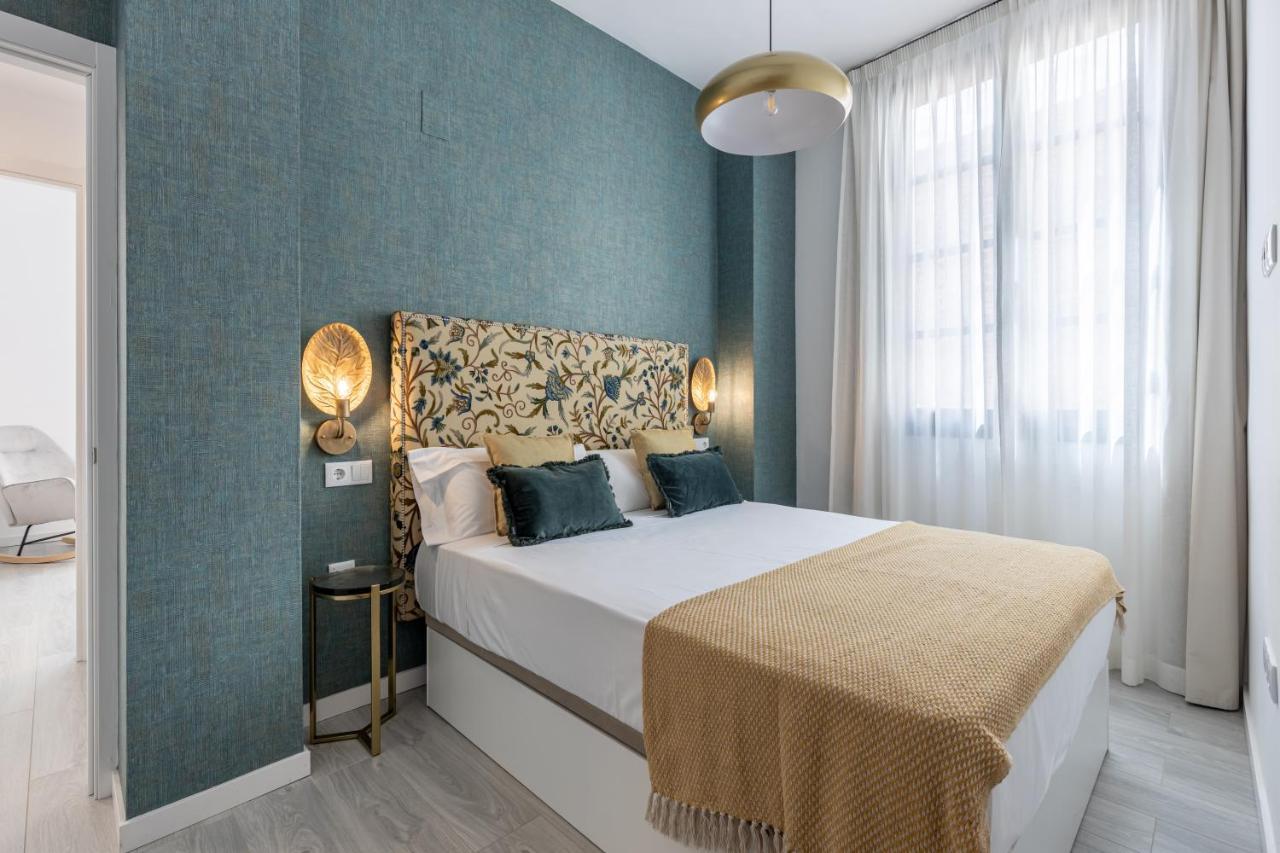 Apartamentos Albaicin Centro Suites 3000 غرناطة المظهر الخارجي الصورة